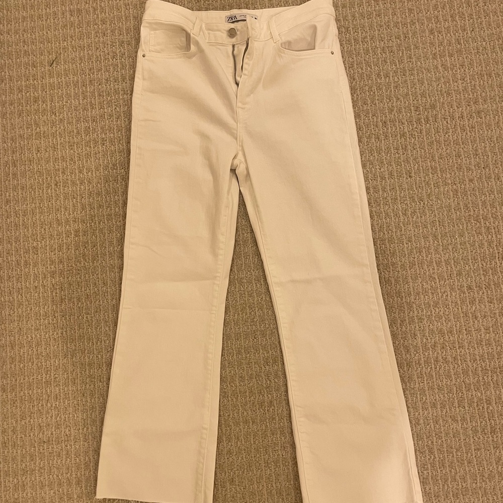 Zara straight/flared jeans